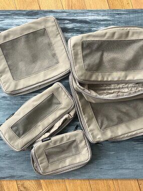 Monos Compression Packing Cubes